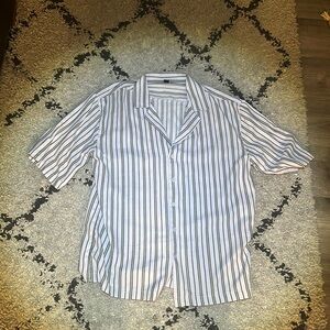 NWOT- Boohoo Man Short Sleeve Button Down.